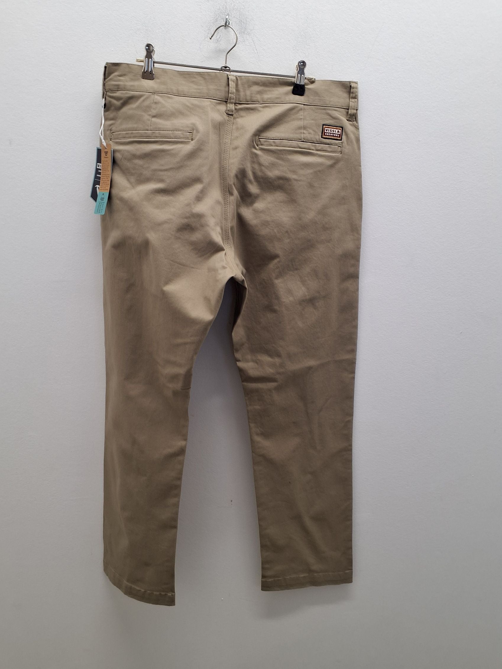 Vissla chinos